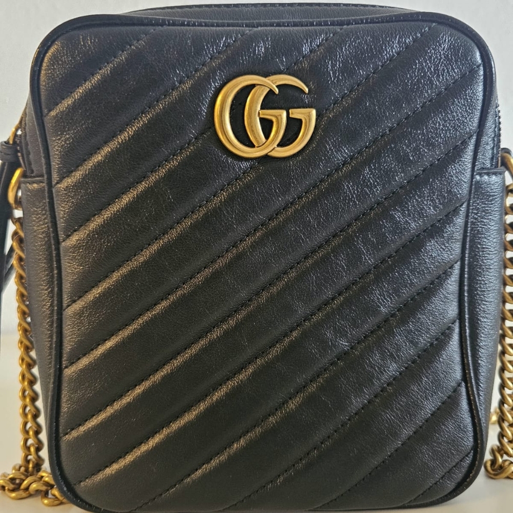 Gucci Marmont Double Zip Camera Bag Diagonal Quilted Leather